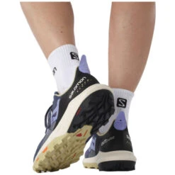 Salomon Outpulse GTX Women -Chic Shoes Shop salomon outpulse gtx women mood indigo leek green easter egg 3 5 uk 36 eur mood indigo leek green easter egg 6